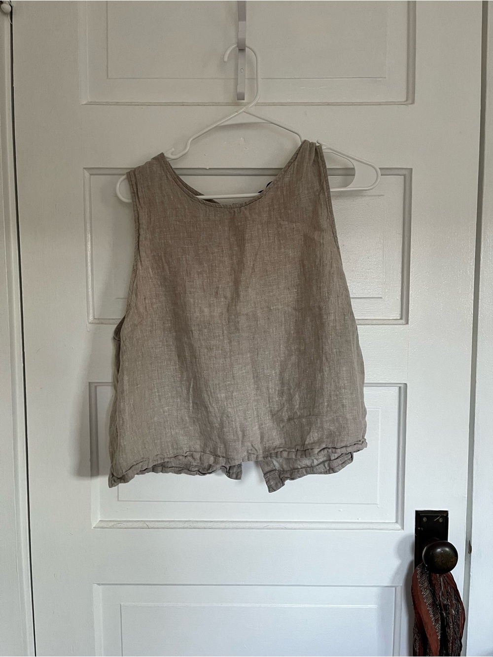 Quince 100% European cropped Linen Tank  flax button back